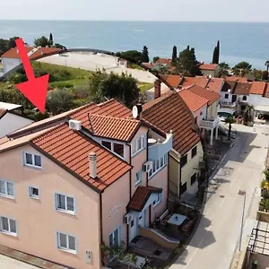 Ruzica Apartment